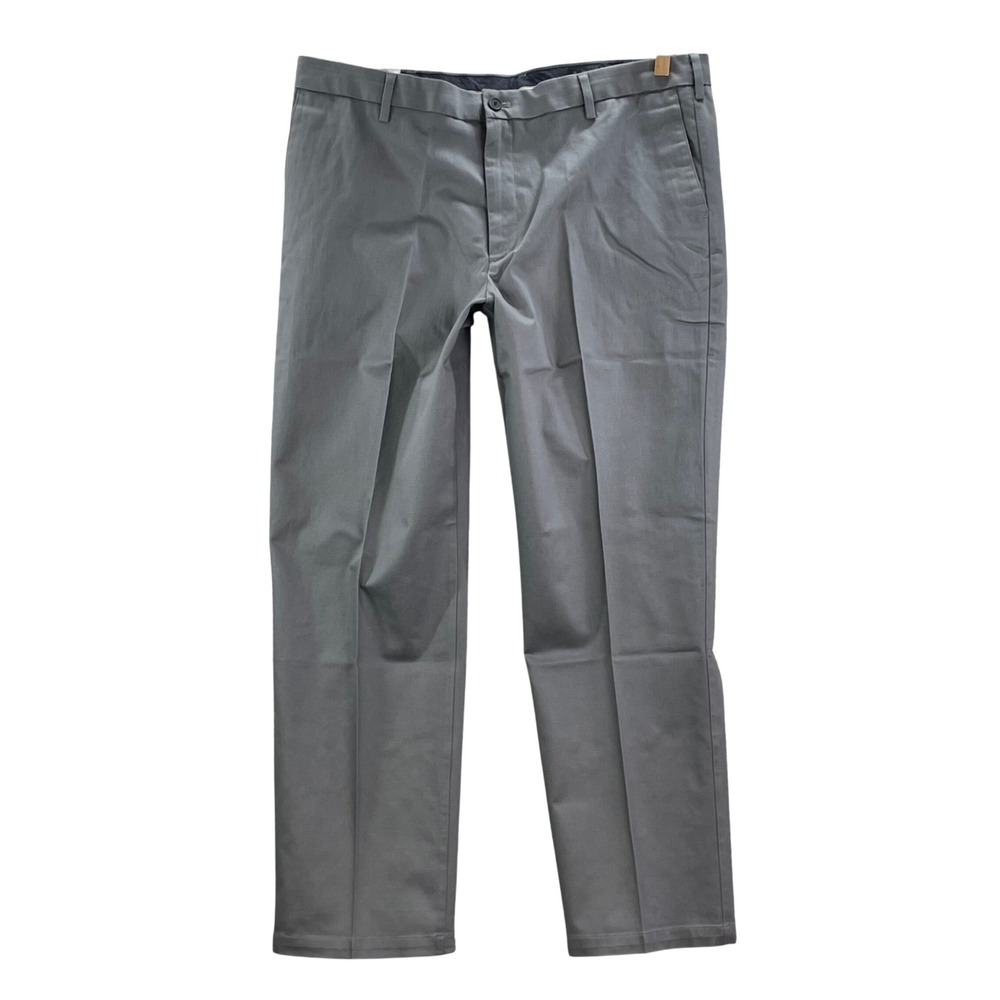 Dockers Chino Pant Men 42x32 Gray Khaki Cotton Stretch Wrinkle Free Flex Comfort